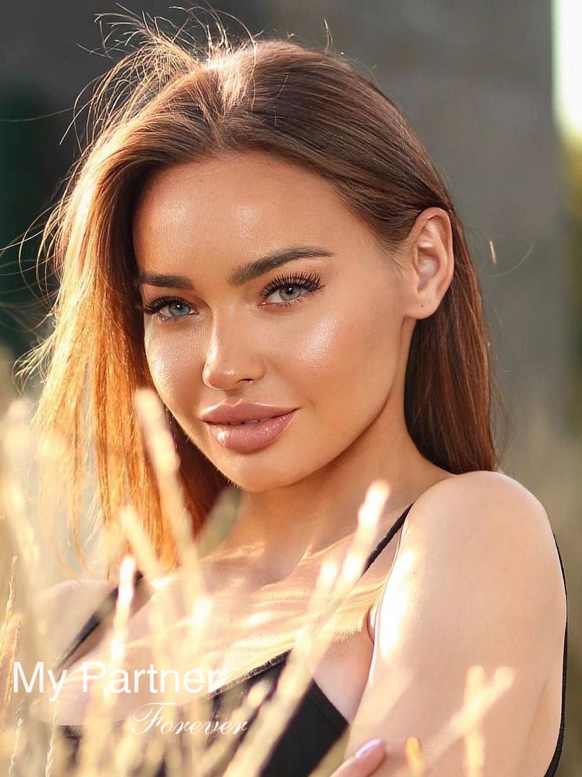 Meet Gorgeous Ukrainian Girl Anzhelika from Kiev, Ukraine