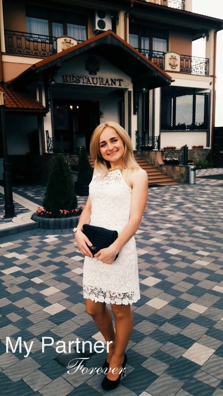 Meet Ukrainian Woman Miroslava from Uzhgorod, Ukraine