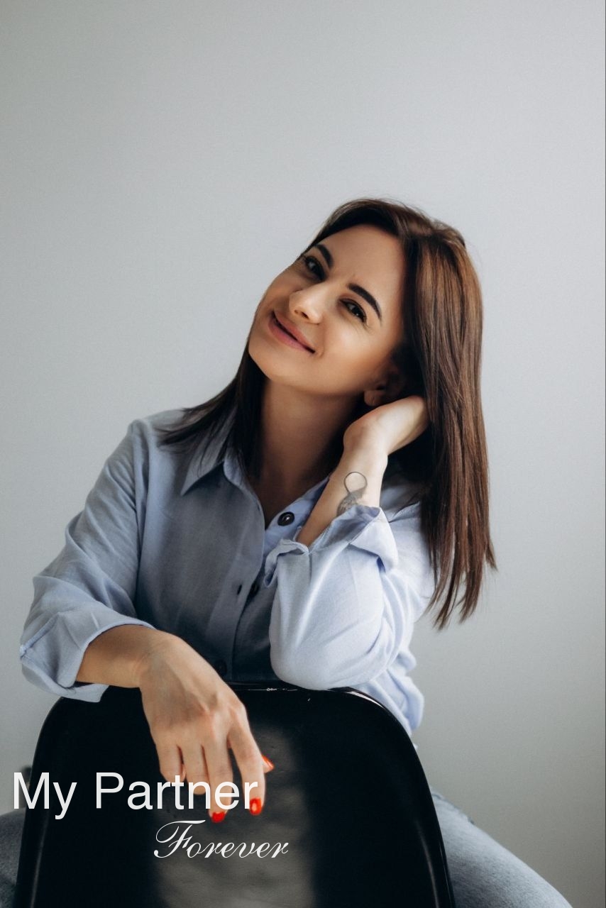 Online Dating with Beautiful Ukrainian Woman Olesya from Odessa, Ukraine