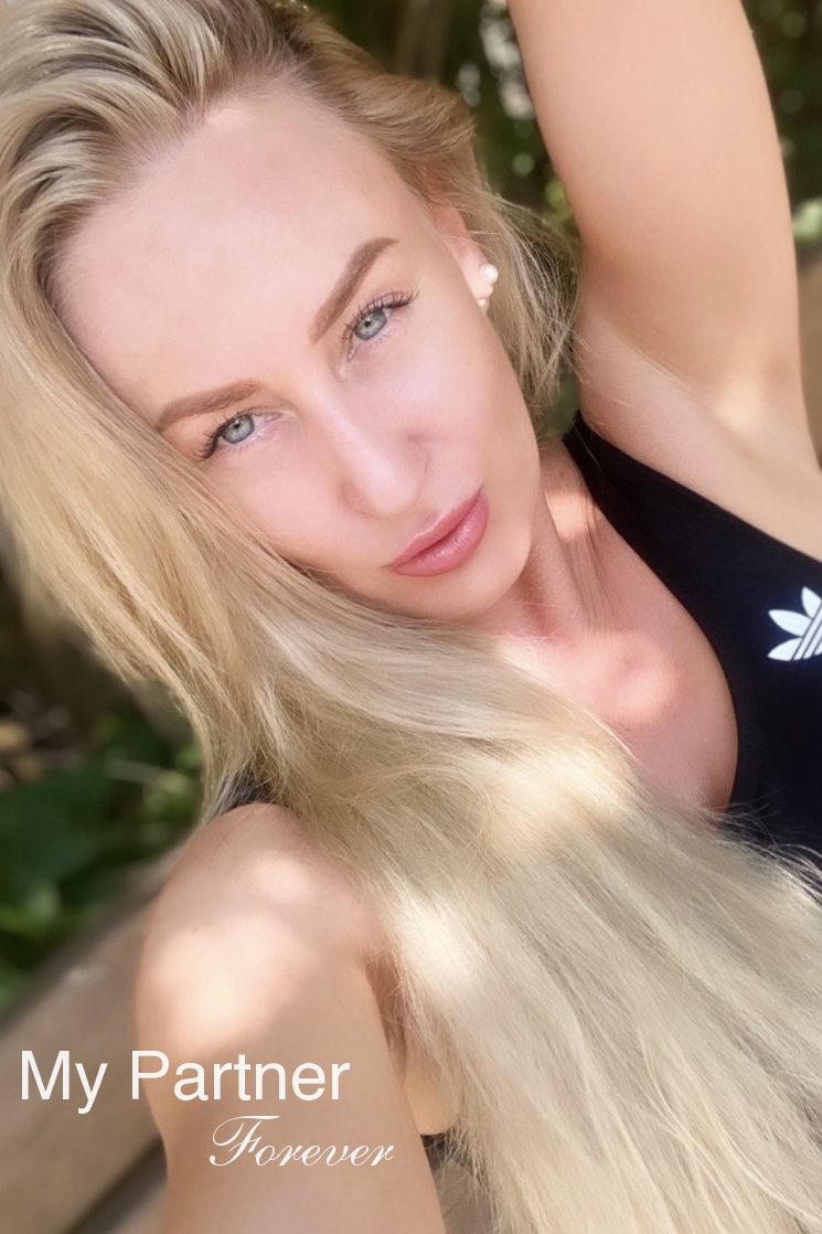 Pretty Bride from Belarus - Lyudmila from Minsk, Belarus