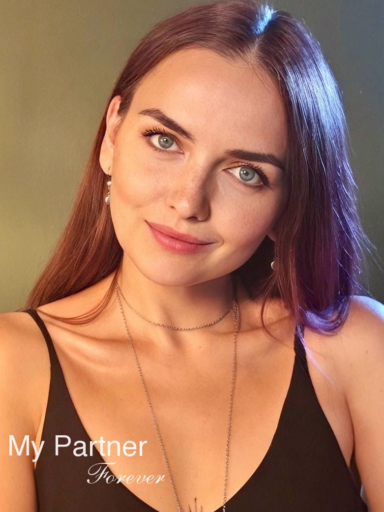 Single Girl from Ukraine - Evgeniya from Kiev, Ukraine