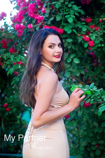 Single Girl from Ukraine - Liliya from Zaporozhye, Ukraine