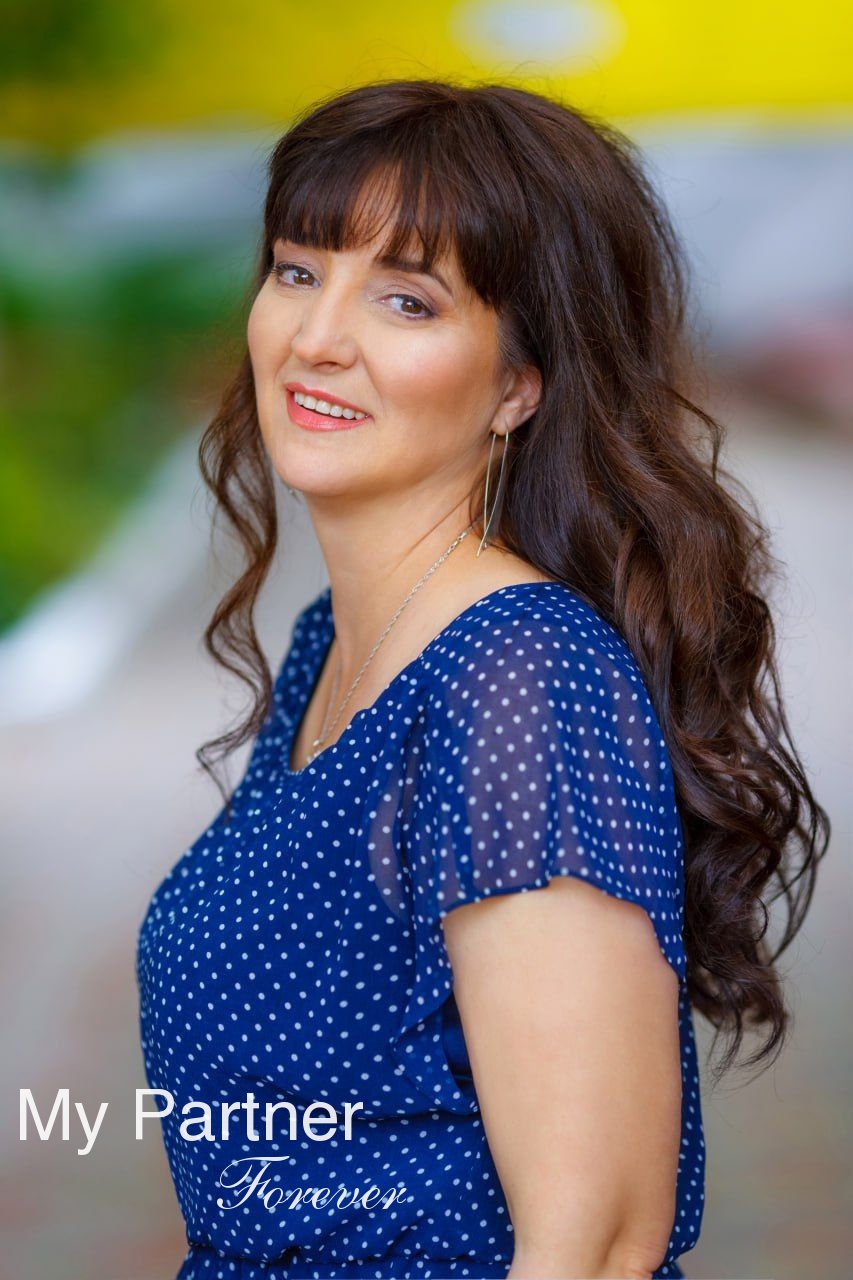 Single Lady from Ukraine - Larisa from Dniepropetrovsk, Ukraine