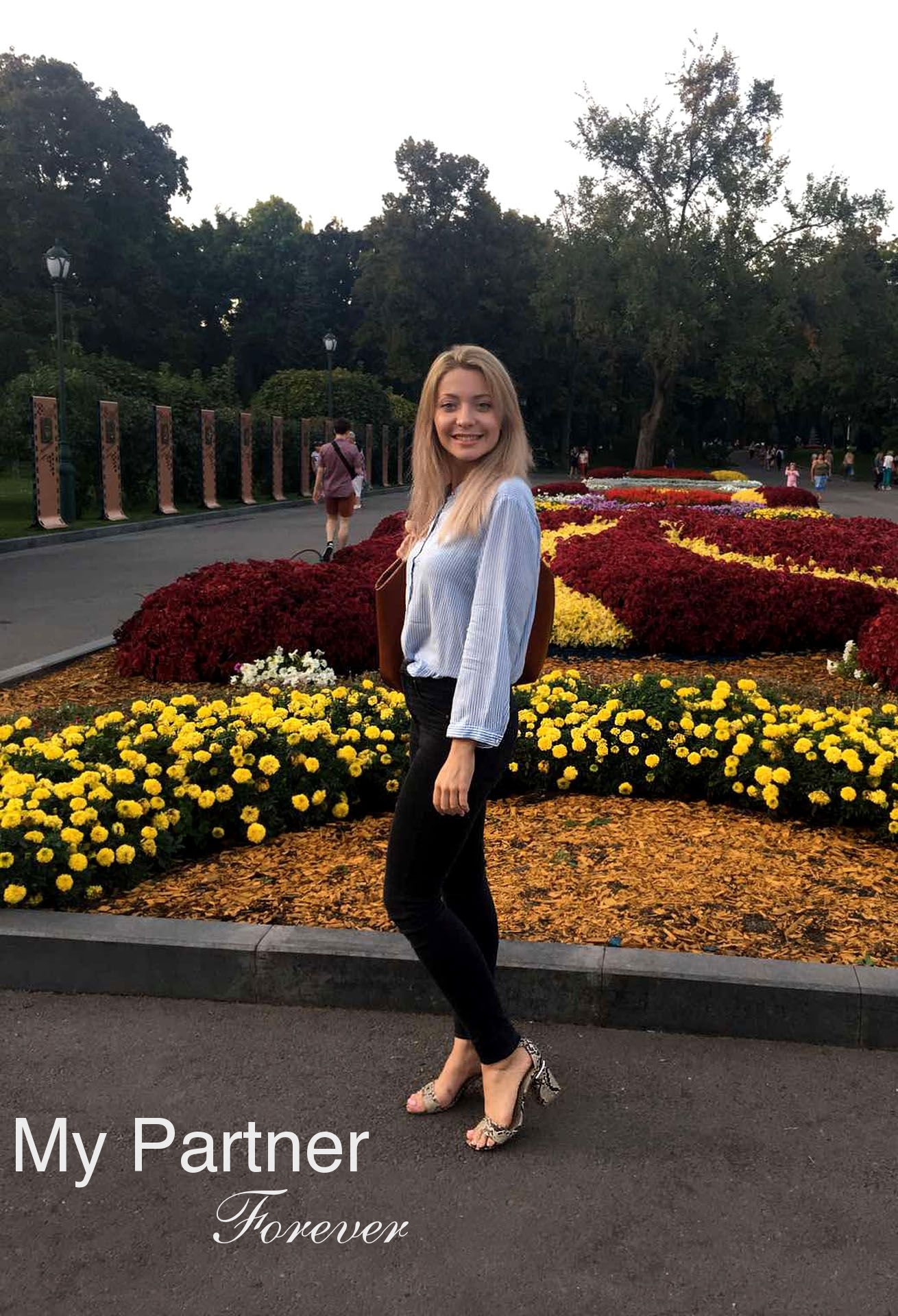 Ukrainian Woman Seeking Men - Karina from Kharkov, Ukraine